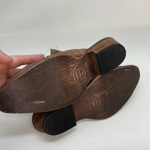 ROPER Shoes Studded Mules Brown Distressed Leather Embroidered NWT Size 9 - Picture 12 of 12